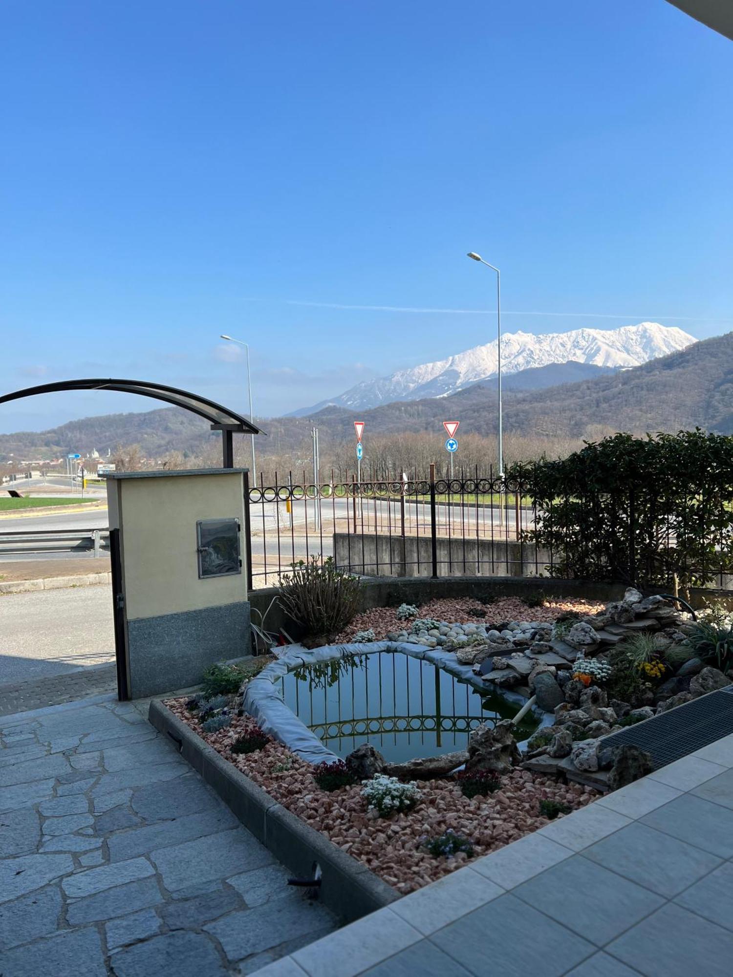 Casa I Cedri Lägenhet Borgo San Dalmazzo Exteriör bild