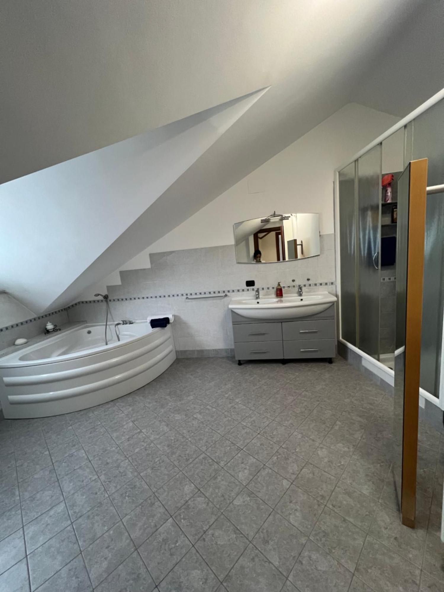 Casa I Cedri Lägenhet Borgo San Dalmazzo Exteriör bild